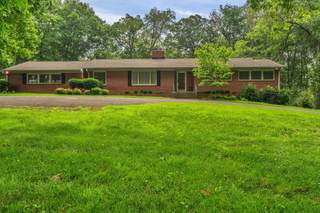 MLS# 2914672 - 784 Greeley Dr in Hillwood Estates in Nashville Tennessee 37205