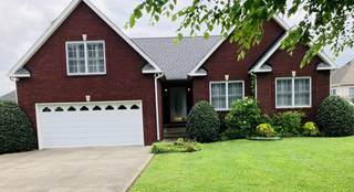 MLS# 2915085 - 104 Brookview Ct in Oakland Farms Phase 2 in Springfield Tennessee 37172