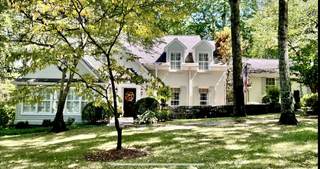 MLS# 2918143 - 500 Westview Ave in Belle Meade in Nashville Tennessee 37205