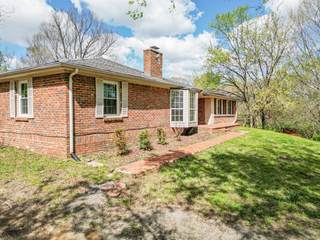 MLS# 2920483 - 312 Sunnyside Ln in NA in Columbia Tennessee 38401
