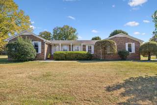 MLS# 2920584 - 519 Hemingway Dr in Sunnyside Sec 6 in Columbia Tennessee 38401