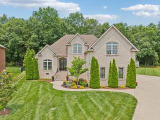 MLS# 2921598 - 624 Twin View Dr in Ridge View At Crescent Ridge Sec 4 in Murfreesboro Tennessee 37128