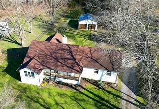 MLS# 2921958 - 7956 Lebanon Rd in Estes Acres Sec 1 in Murfreesboro Tennessee 37129