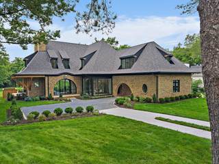 MLS# 2922493 - 2805 Tyne Blvd in Forest Hills in Nashville Tennessee 37215