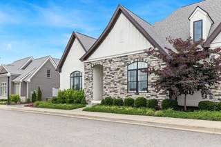 MLS# 2923342 - 506 Flag Court Pvt in Villas On The Greens in Gallatin Tennessee 37066