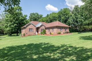 MLS# 2923347 - 3637 Stonecreek Dr in Stonegate Sec 3 in Spring Hill Tennessee 37174
