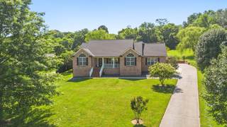 MLS# 2923405 - 1057 The Long Run in Osborne Manor Phase 2 in Columbia Tennessee 38401