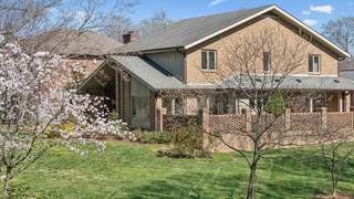 MLS# 2923443 - 29 Washington Park in Sugartree in Nashville Tennessee 37205
