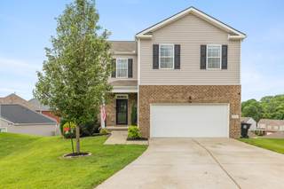 MLS# 2924297 - 905 Aberdeen Ct in Highlands At Bear Creek Phase 2 Sec 1 in Columbia Tennessee 38401