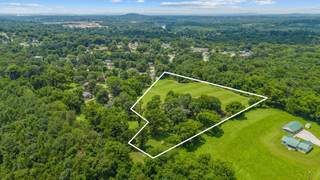 MLS# 2924352 - 204 Butlers Ln in None in Old Hickory Tennessee 37138