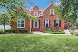 MLS# 2924766 - 2910 Chaucer Dr in Regenwood in Murfreesboro Tennessee 37129