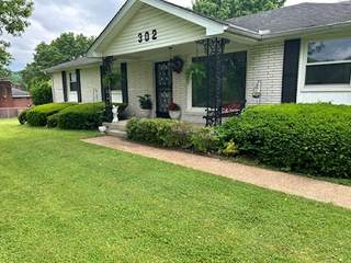 MLS# 2925101 - 302 Utley Dr N in Connell Estates in Goodlettsville Tennessee 37072