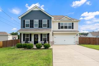 MLS# 2925264 - 734 Hollandale Rd in Lake Woods Ph 8 in La Vergne Tennessee 37086