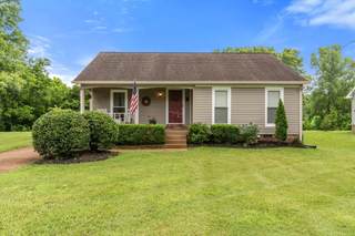 MLS# 2925375 - 949 Harpeth Bend Dr in Harpeth Woods in Nashville Tennessee 37221