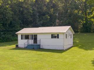 MLS# 2926042 - 1532 Santa Fe Pike in none in Columbia Tennessee 38401