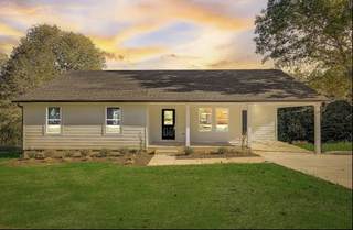 MLS# 2926225 - 713 Cherrywood Ct in Cherrywood Sub in Ashland City Tennessee 37015