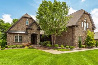 MLS# 2926443 - 1673 Foxland Blvd in Foxland Harbor in Gallatin Tennessee 37066