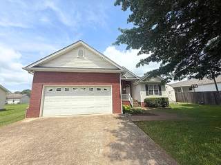 MLS# 2926602 - 1902 Vicksburg Cir in Shenandoah Sec 2 in Columbia Tennessee 38401