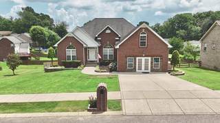 MLS# 2927697 - 104 Camden Ct N in Trace At Alexandrea in Hendersonville Tennessee 37075