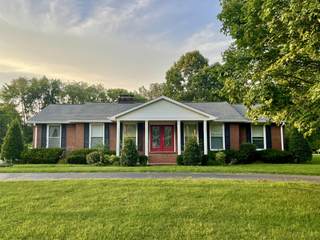 MLS# 2928384 - 1502 Highway 12 N in Ashland City in Ashland City Tennessee 37015