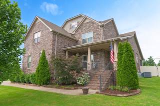 MLS# 2929013 - 5010 Moretto Ct in Benevento East Ph 2 Sec3 in Spring Hill Tennessee 37174
