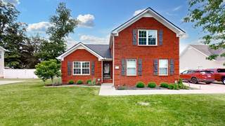 MLS# 2929310 - 2111 Saint Andrews Dr in Evergreen Farms Sec 24 in Murfreesboro Tennessee 37128