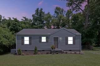 MLS# 2929759 - 1910 Dahlia Dr in Dahlia Gardens in Nashville Tennessee 37210