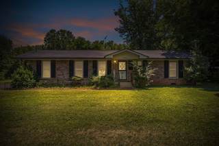 MLS# 2929919 - 1011 S Baird Ln in Green Pastures I in Murfreesboro Tennessee 37130
