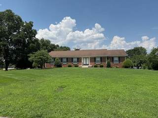 MLS# 2930324 - 303 Rising Sun Ln in Brandywine Farms in Old Hickory Tennessee 37138