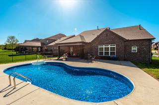 MLS# 2931821 - 1324 Reynard Dr in Foxland Ph 3 Sec 1 in Gallatin Tennessee 37066