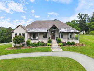 MLS# 2931827 - 1135 D Center Point Rd in Center Point in Hendersonville Tennessee 37075