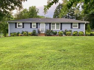 MLS# 2931863 - 400 Sanders Ferry Rd in Surfside Park Sec 1 in Hendersonville Tennessee 37075