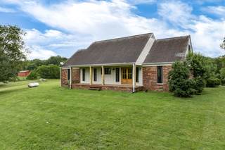 MLS# 2931897 - 8025 Dry Creek Rd in none in Mount Pleasant Tennessee 38474