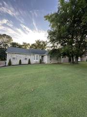 MLS# 2931924 - 132 Candle Wood Dr in Candle Wood in Hendersonville Tennessee 37075