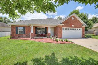 MLS# 2940687 - 1005 Lark Ct in Whispering Woods Ph 3 in Spring Hill Tennessee 37174