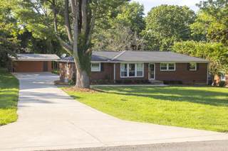 MLS# 2941831 - 310 Randall Dr in Crievewood in Nashville Tennessee 37211