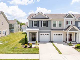 MLS# 2942004 - 1044 Sweetleaf Dr in Simmons Ridge Sec9 in Franklin Tennessee 37064
