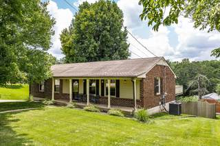 MLS# 2943526 - 3046 Jenry Dr in Stanford Country Club Estates in Nashville Tennessee 37214