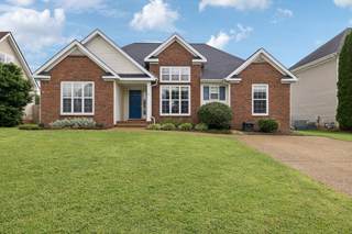 MLS# 2943754 - 1039 Persimmon Dr in Wakefield Sec 2 in Spring Hill Tennessee 37174