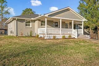 MLS# 2944044 - 2433 Kimberly Dr in Sunset View in Nashville Tennessee 37214