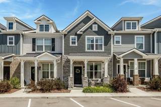 MLS# 2944217 - 615 Old Hickory Boulevard in Harpeth Heights Townhomes in Nashville Tennessee 37209