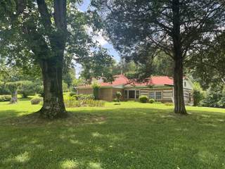 MLS# 2945301 - 1321 Greenbrier Rd in None in Ashland City Tennessee 37015