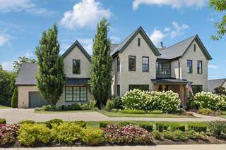 MLS# 2945378 - 8559 Heirloom Blvd in Grove Sec7 in College Grove Tennessee 37046