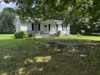 MLS# 2945536 - 2095 Mosley Ferry Rd in N/A in Chapmansboro Tennessee 37035