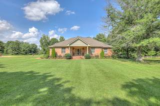 MLS# 2946667 - 2235 Oakleaf Dr in Oakleaf Estate in Franklin Tennessee 37064
