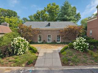 MLS# 2946792 - 410 Charlesgate Ct in Burlington in Nashville Tennessee 37215
