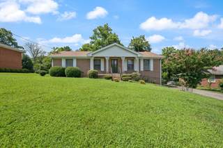 MLS# 2958718 - 502 Harding Pl in Battery Crest in Nashville Tennessee 37211