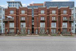 MLS# 2963139 - 807 18th Ave S in 807 Eighteenth in Nashville Tennessee 37203