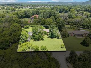 MLS# 2963896 - 1214 Hunters Trail Dr in Hunters Ridge Sec 2 in Franklin Tennessee 37069