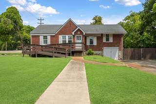 MLS# 2965496 - 401 Neelys Bend Rd in Idlewood Corner in Madison Tennessee 37115